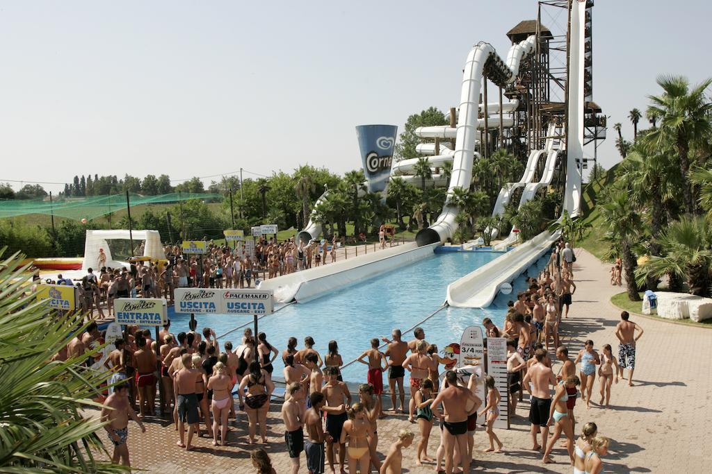 Hotel Helios Lido di Jesolo Exteriör bild