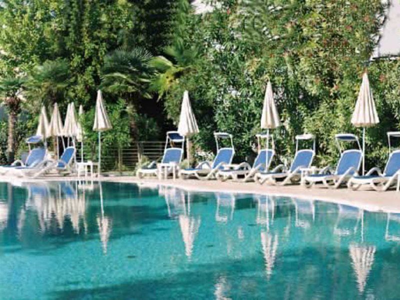 Hotel Helios Lido di Jesolo Exteriör bild